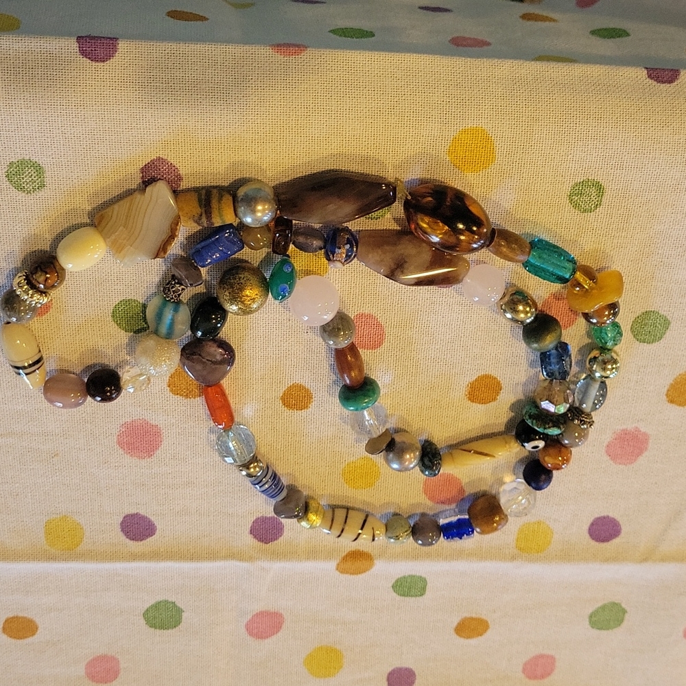 Beaded Boho Handstrung Vintage necklace,EUC